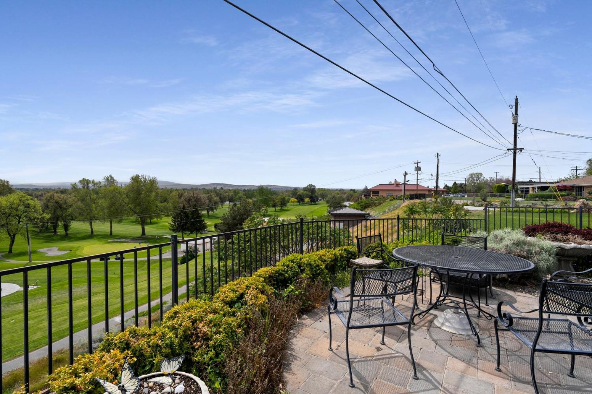 קנוויק 3Br On Golf Course Close To Wineries And Sports Fields מראה חיצוני תמונה